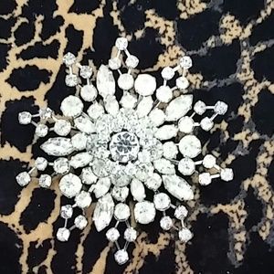 Vintage Rhinestone Wedding Brooch